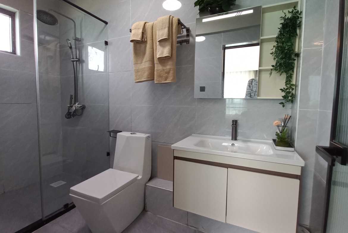 versailles garden kileleshwa