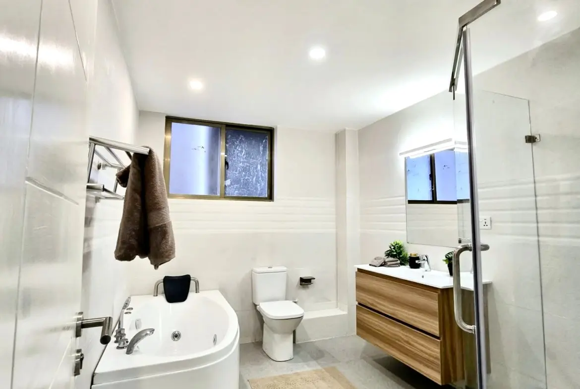 Golden Century II Apartments Kileleshwa – Premium 4-Bedroom + SQ Luxury Apartments for Sale in Nairobi