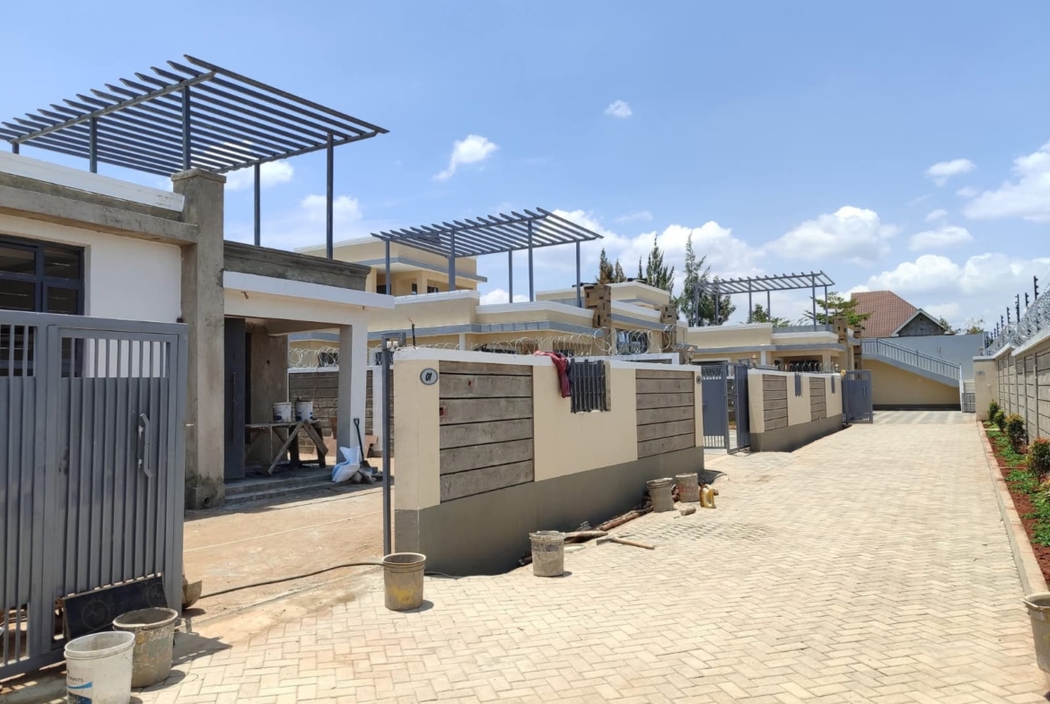 3 Bedroom Bungalow with DSQ for Sale in Ruiru