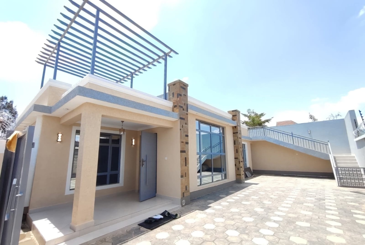 3 Bedroom Bungalow with DSQ for Sale in Ruiru
