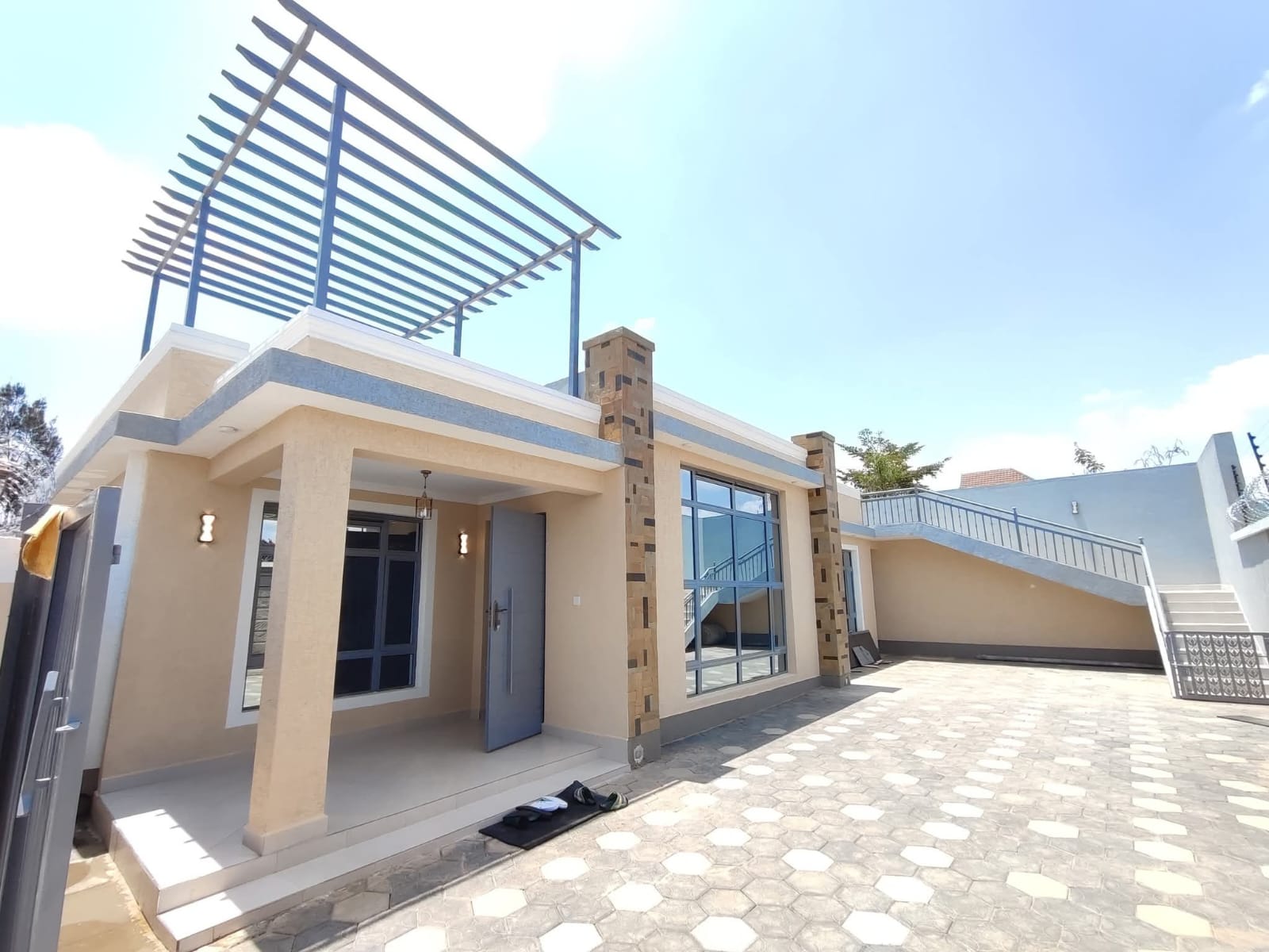 3 Bedroom Bungalow with DSQ for Sale in Ruiru