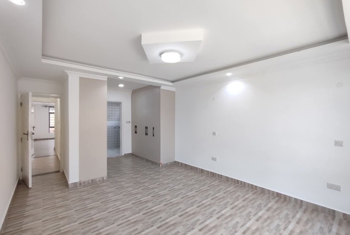 3 Bedroom Bungalow with DSQ for Sale in Ruiru