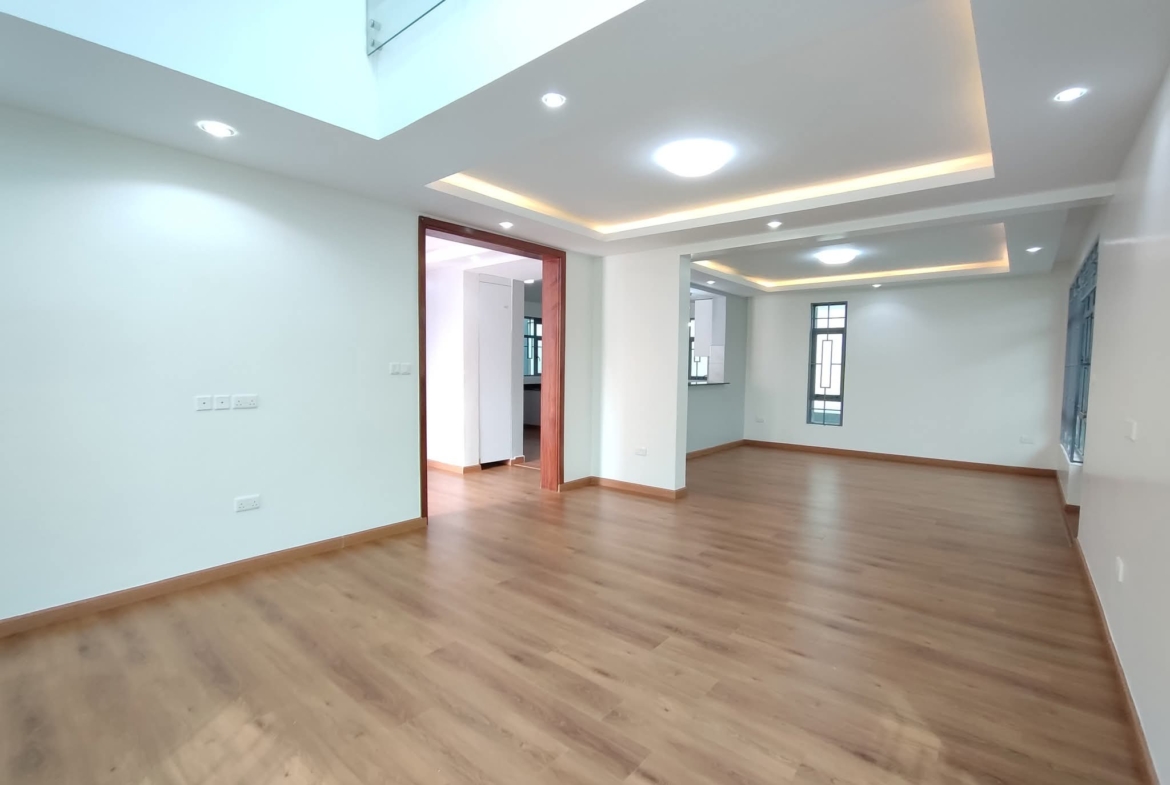4 bedroom all ensuite maisonette in Thika