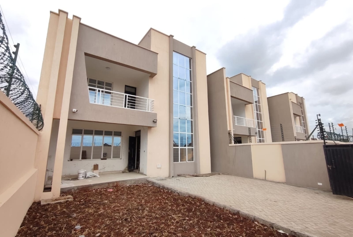 4 Bedroom All EnSuite Maisonettes for Sale in Tola, Mang’u
