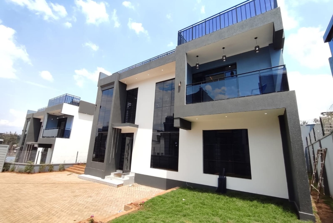4-bedroom flat roof maisonette