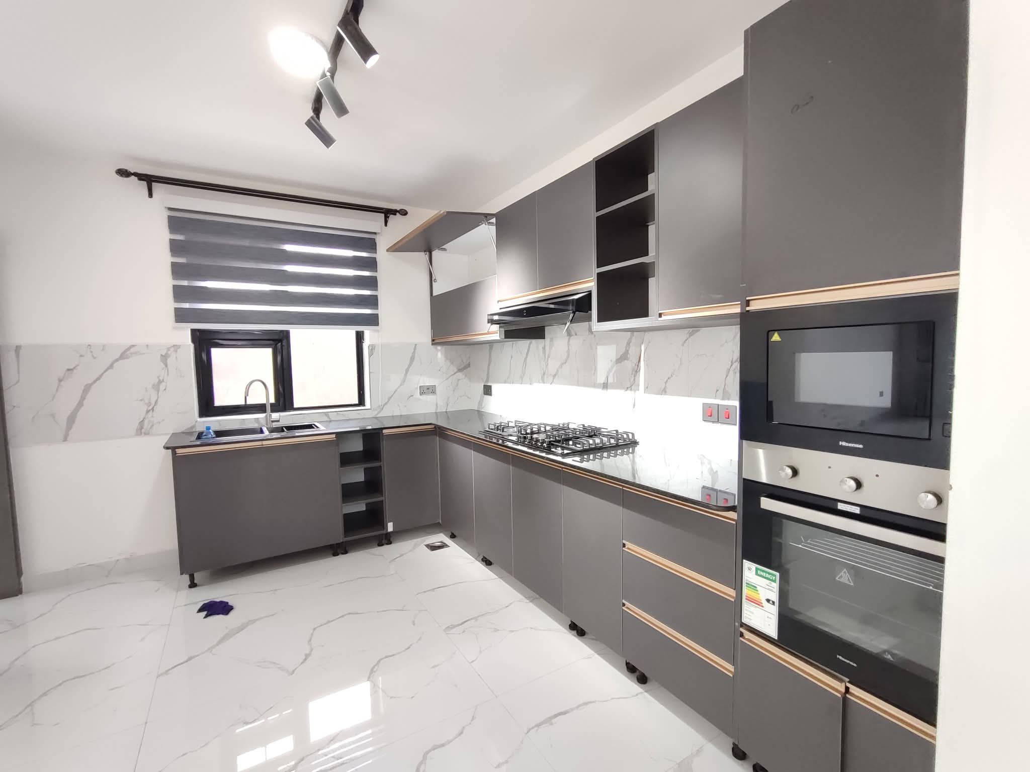 Ruiru Mugutha 5 Bedroom Maisonette for Sale