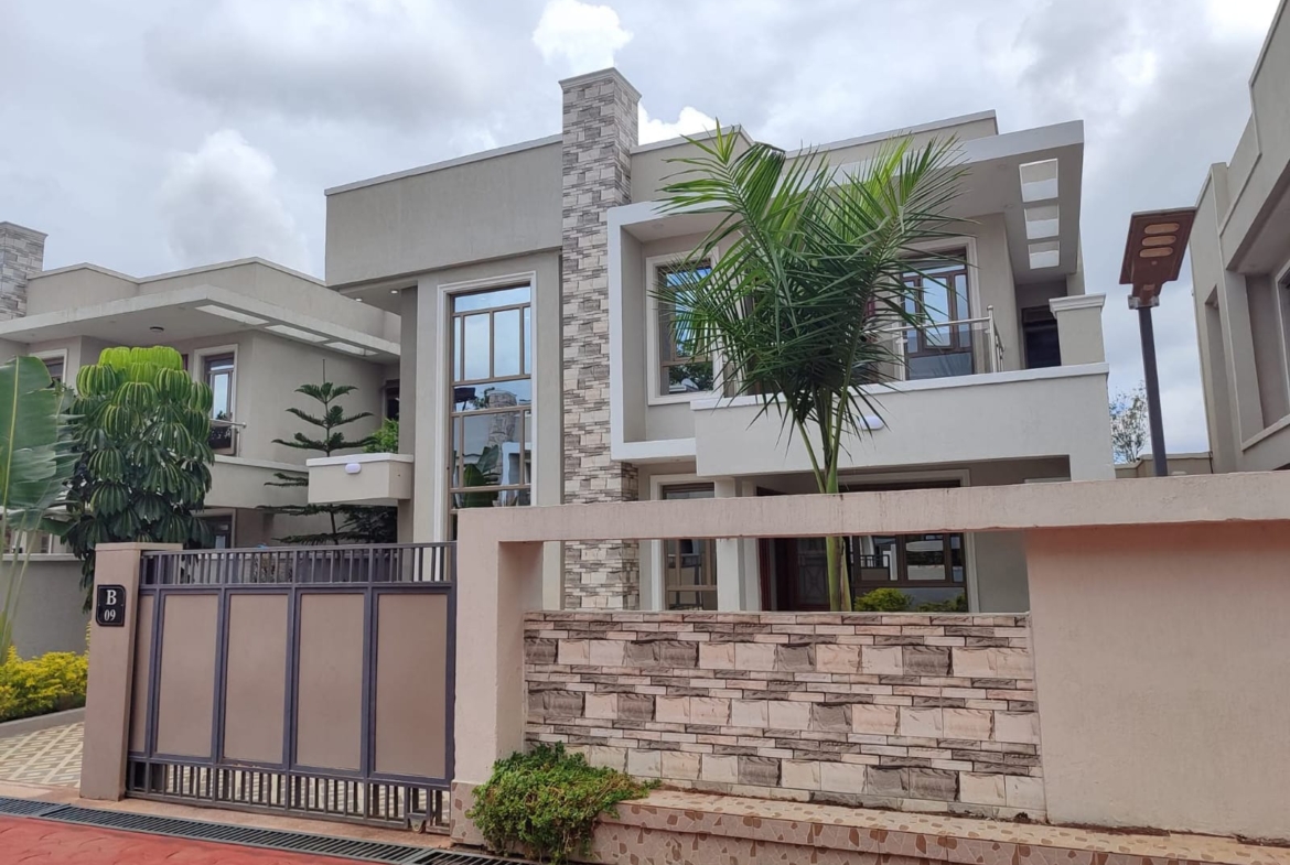 4 Bedroom Flat Roof House for Sale in Kamakis, Ruiru