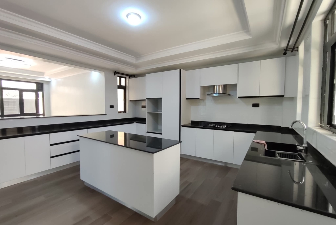 Ruiru 4-Bedroom Maisonette for Sale