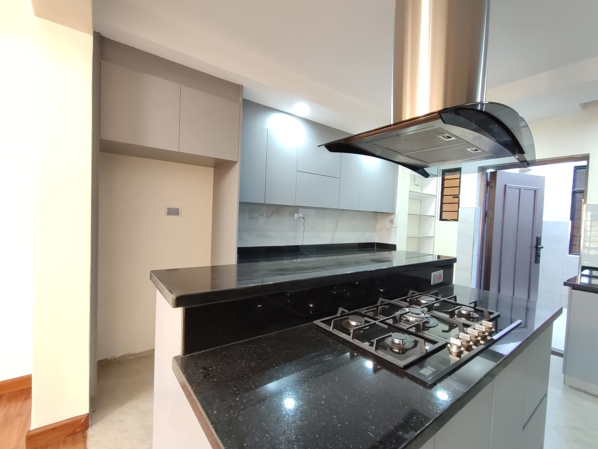 5-Bedroom All-En-suite House with DSQ in Ruiru Kamakis