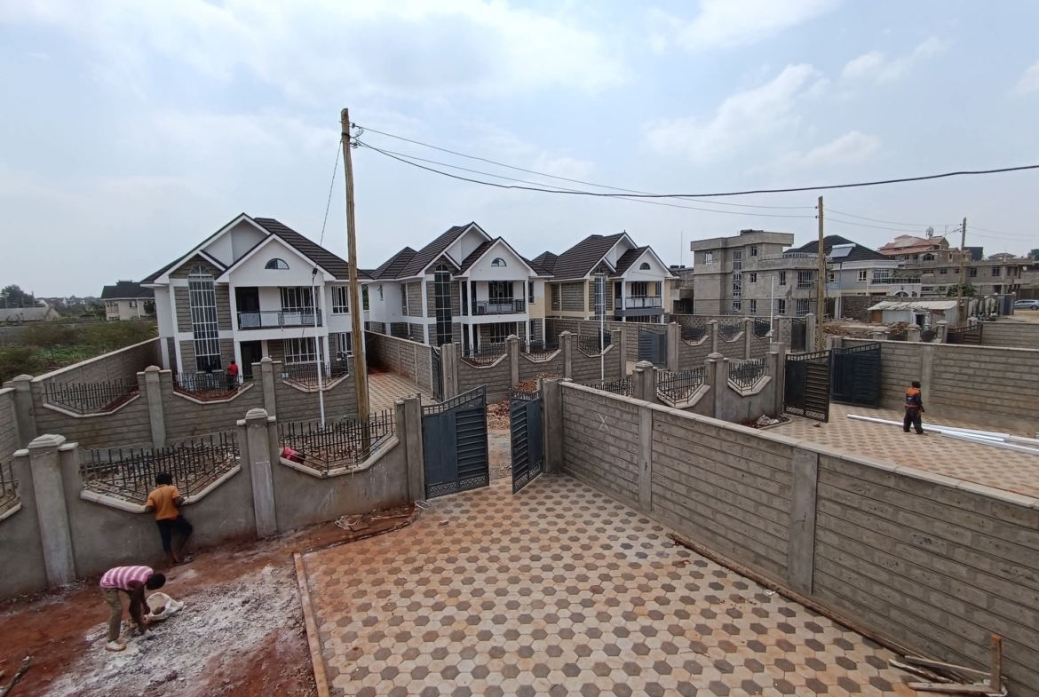 For Sale/Rent – 4 Bedroom Maisonette + DSQ | Kamakis, Ruiru