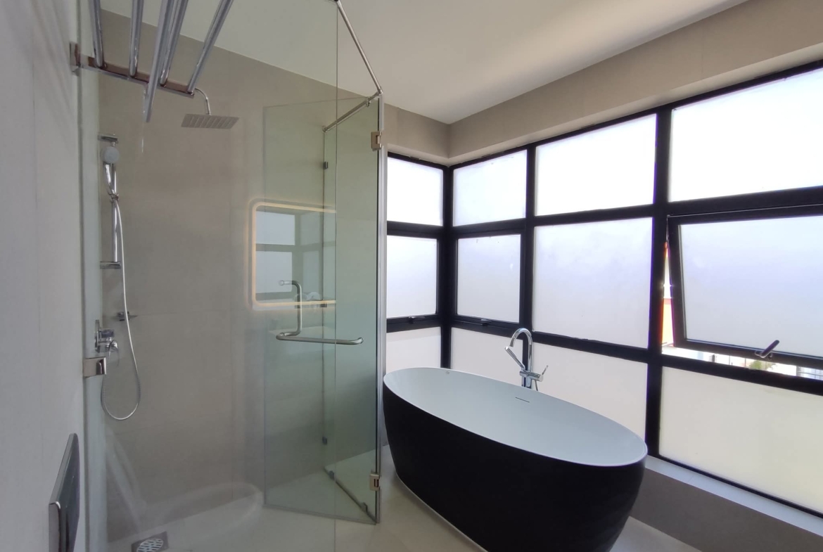 Ruiru Ultra Modern 4 Bedroom All Ensuite Detached Villas + DSQ for Sale in Membley