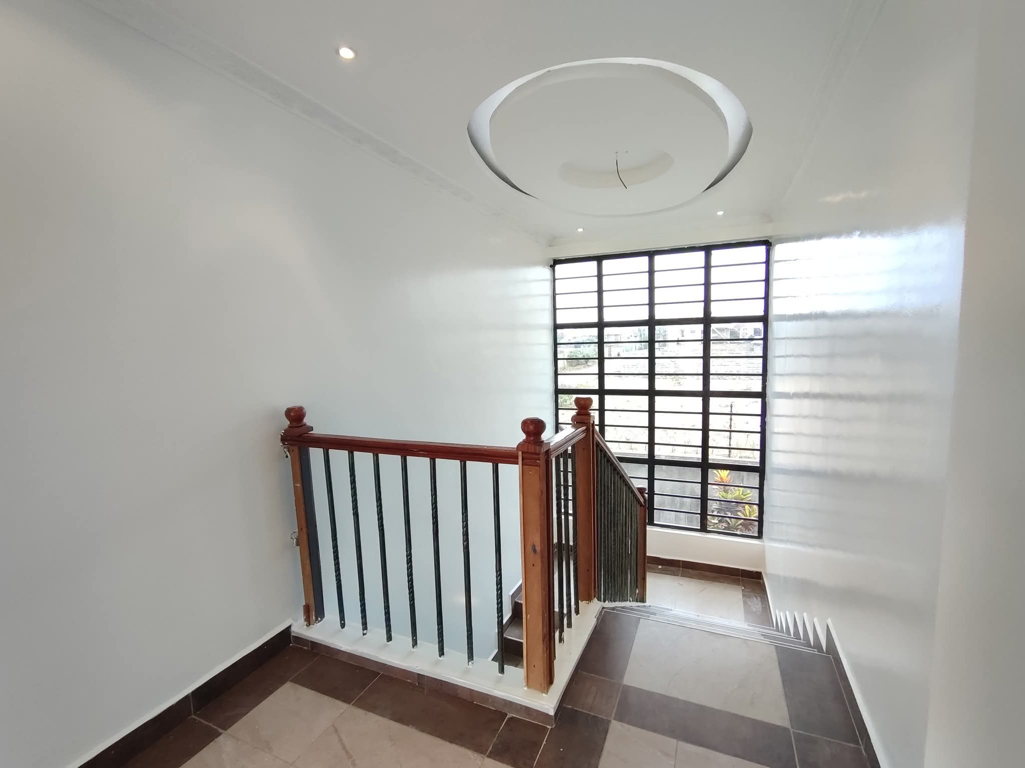 5 Bedroom House For Sale in Kamakis, Ruiru