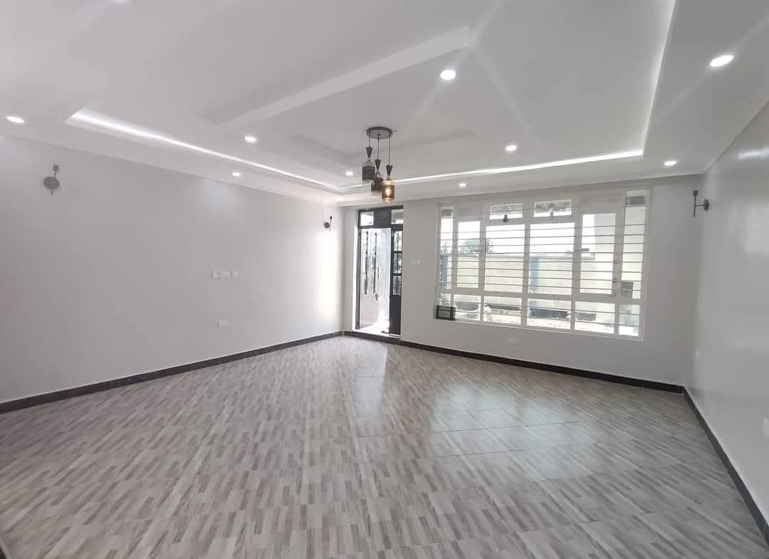 3-Bedroom All-Ensuite Flat-Roof Bungalow + DSQ for Sale in Ruiru Mugutha – KSh 12.5M