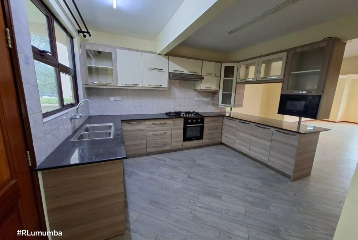 5-Bedroom All-Ensuite Maisonette with Basement and Attic Room for Sale in Syokimau – KSh 25,000,000