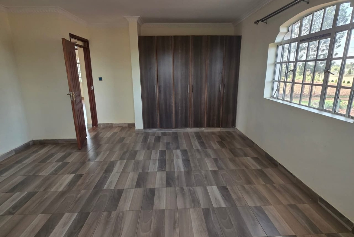 4-Bedroom All-En-suite Maisonette for Sale in Thika Green Golf Estate – KSh 25,000,000