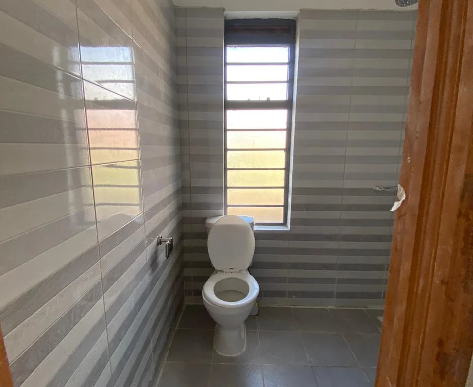 AFFORDABLE 3-BEDROOM BUNGALOW FOR SALE Kenyatta Road