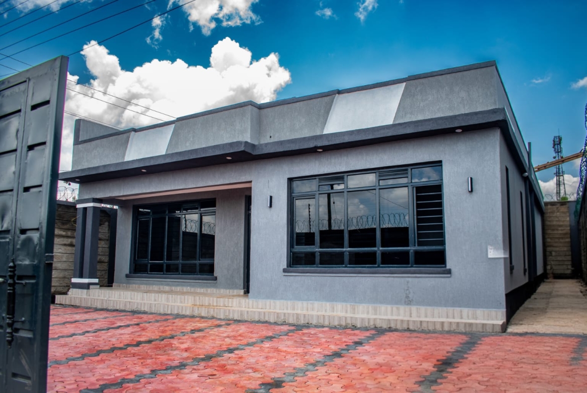 Modern 3 Bedroom All-Ensuite Flat Roof Bungalows for Sale in Mugutha, Ruiru