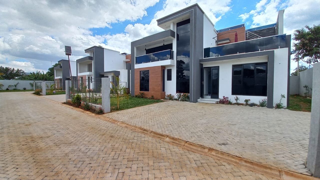 5 bedroom all-ensuite maisonette in Ruiru