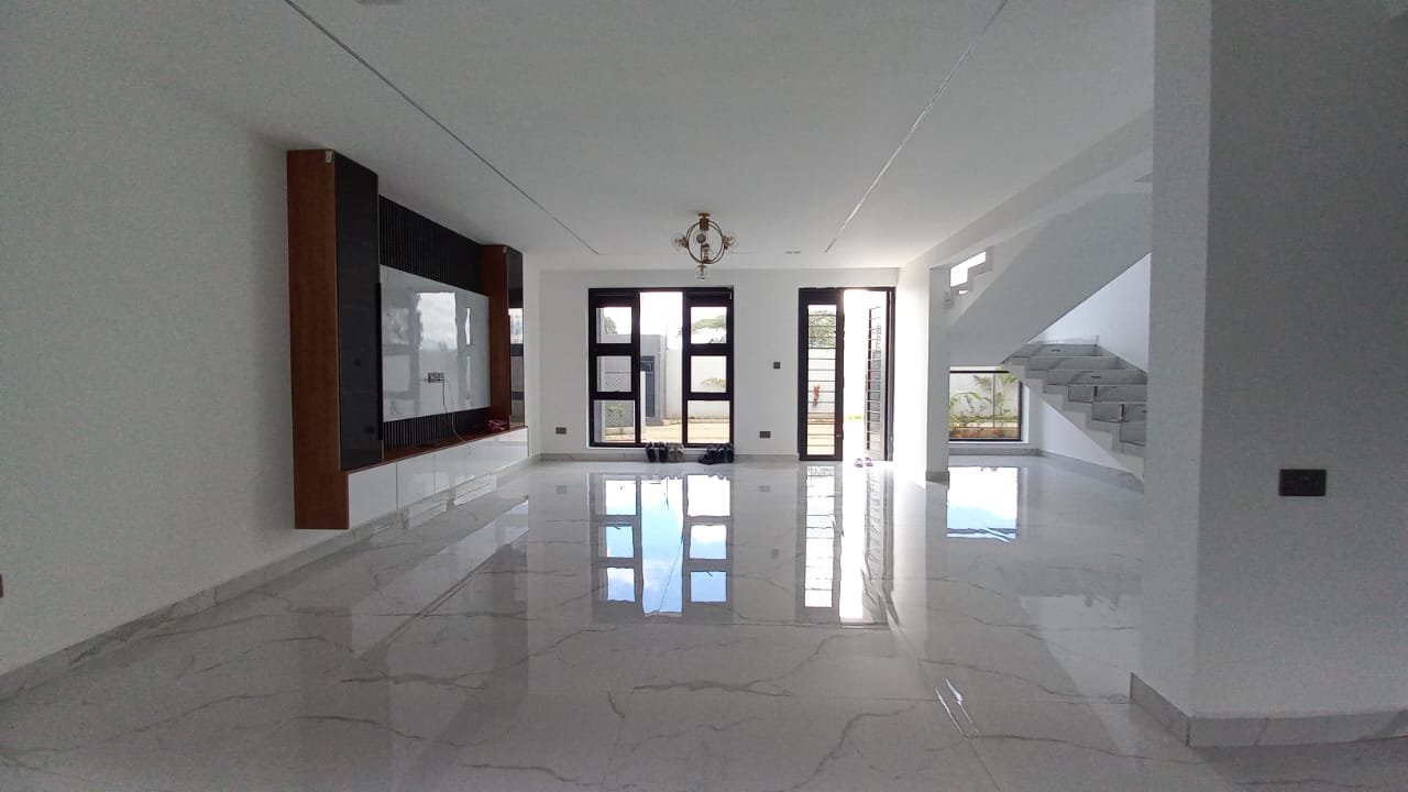 5 bedroom all-ensuite maisonette in Ruiru