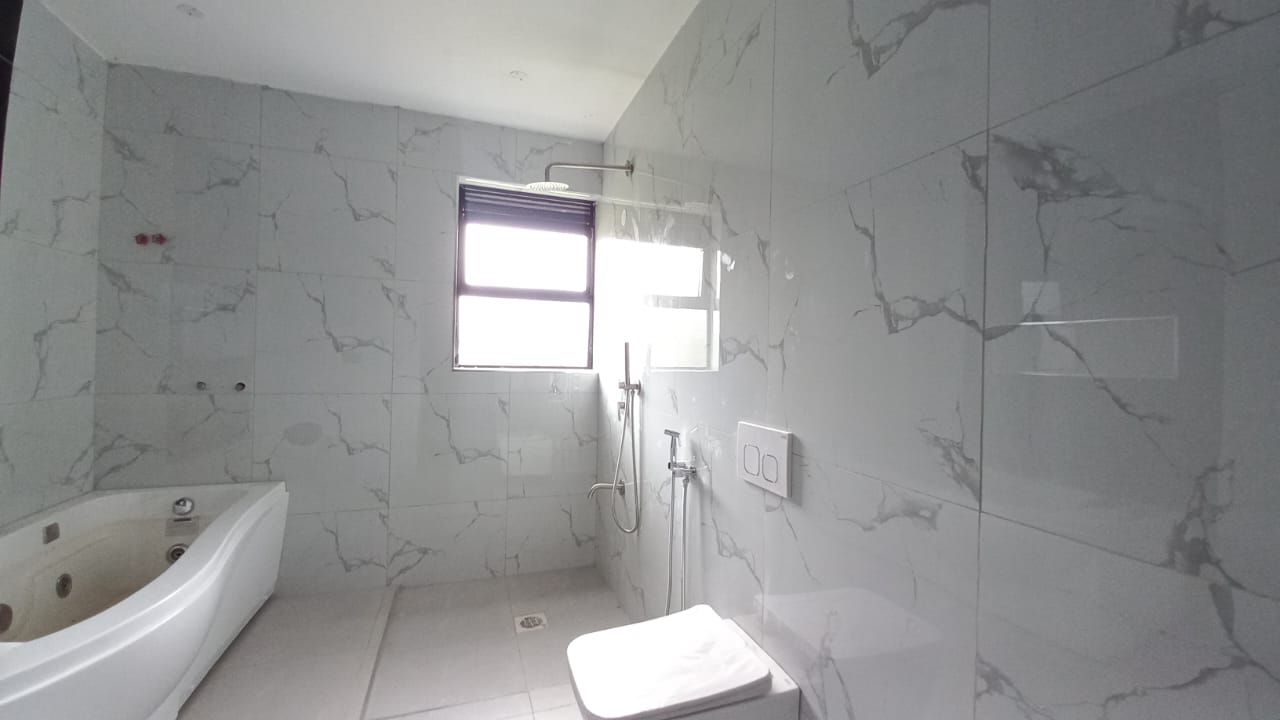 5 bedroom all-ensuite maisonette in Ruiru